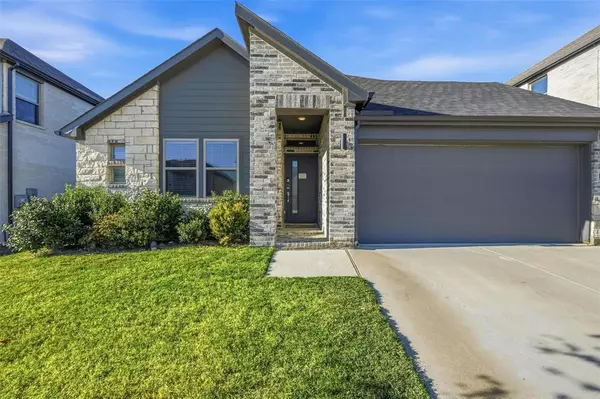 Fort Worth, TX 76179,10529 Lequoia Street