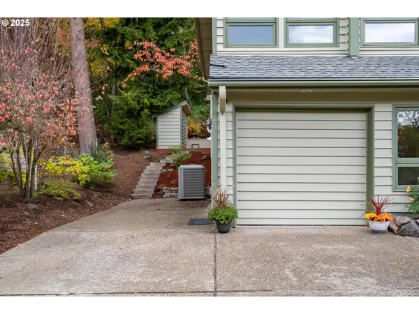 391 MCNARY HEIGHTS DR N, Keizer, OR 97303