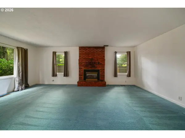 6290 CARMAN DR, Lake Oswego, OR 97035