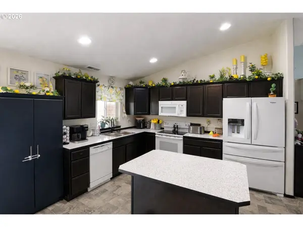 2665 CURLEW ST, Umatilla, OR 97882