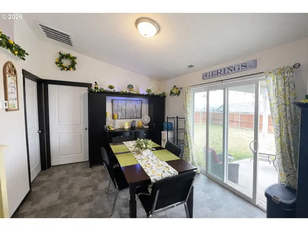 2665 CURLEW ST, Umatilla, OR 97882