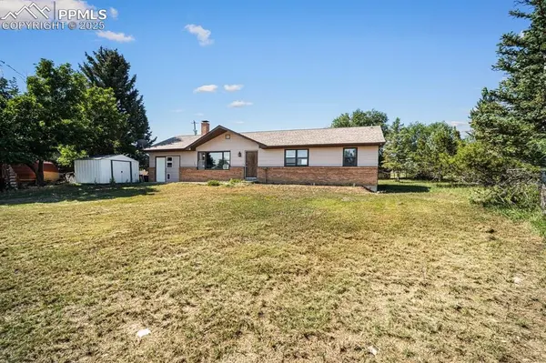 5097 Left Hand LN, Colorado City, CO 81019