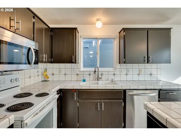 16413 NE 80TH ST, Vancouver, WA 98682