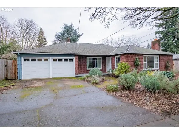 1770 D ST NE, Salem, OR 97301