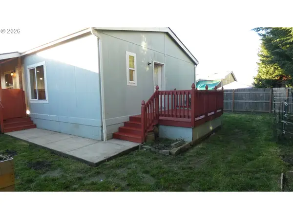 5151 COPPER CREEK LOOP #183, Salem, OR 97305