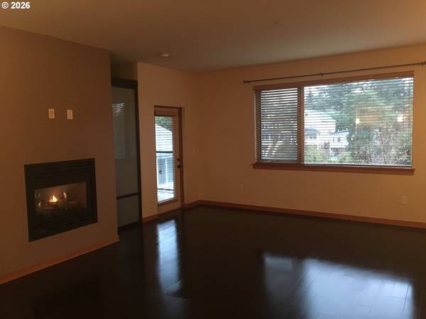 7910 SW 31ST AVE #306, Portland, OR 97219