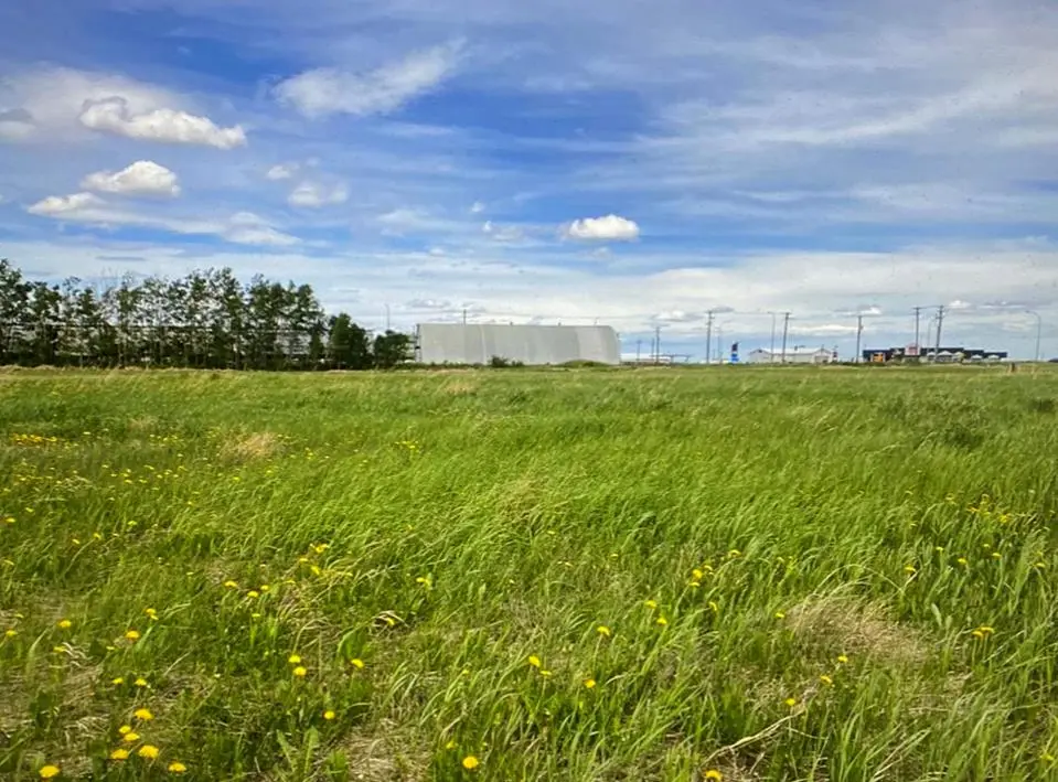 4428 46A AVE, Rycroft, AB T0H 3A0