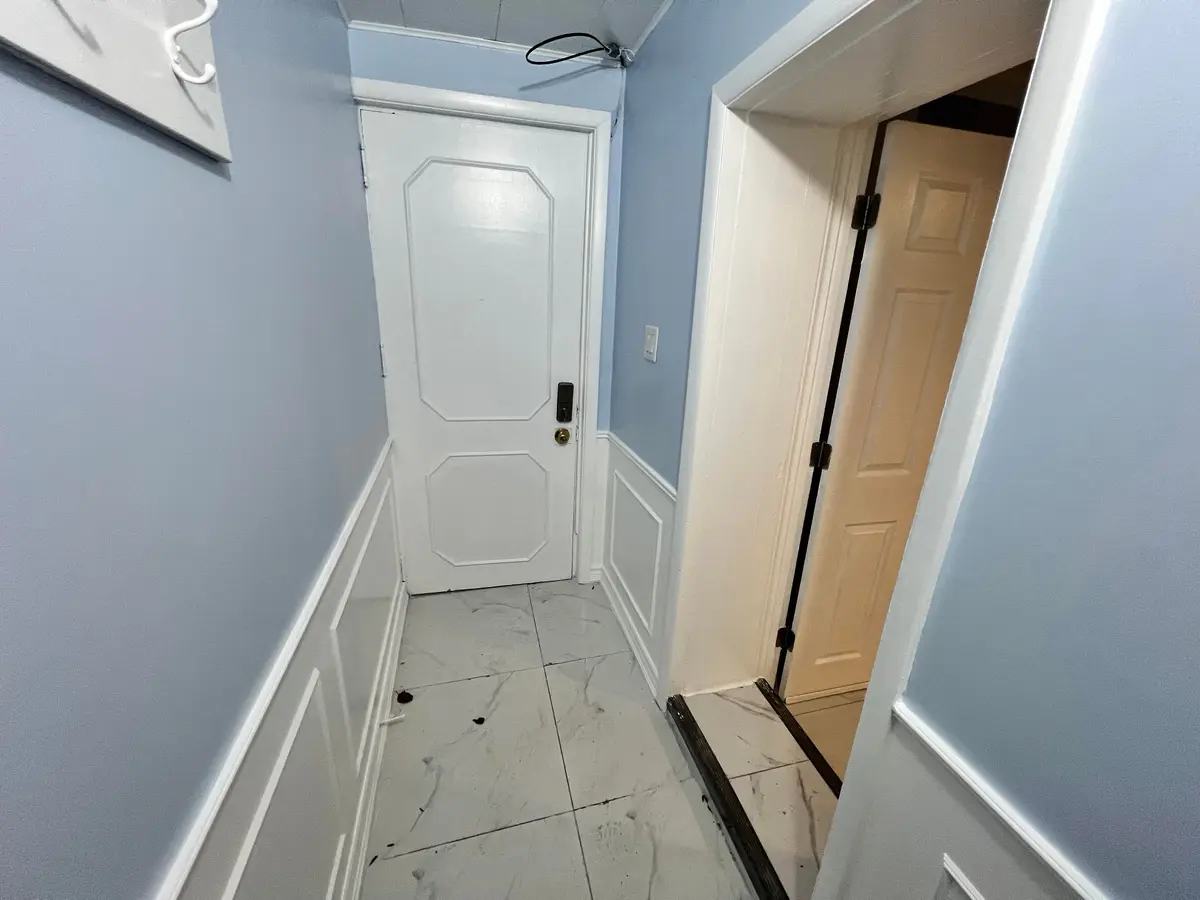 1532 WESTERN RD #Lower, London North, ON N6G 1H4