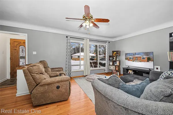 23835 Audrey AVE, Warren, MI 48091