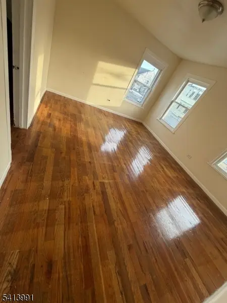 113 Delavan Ave, Newark City, NJ 07104