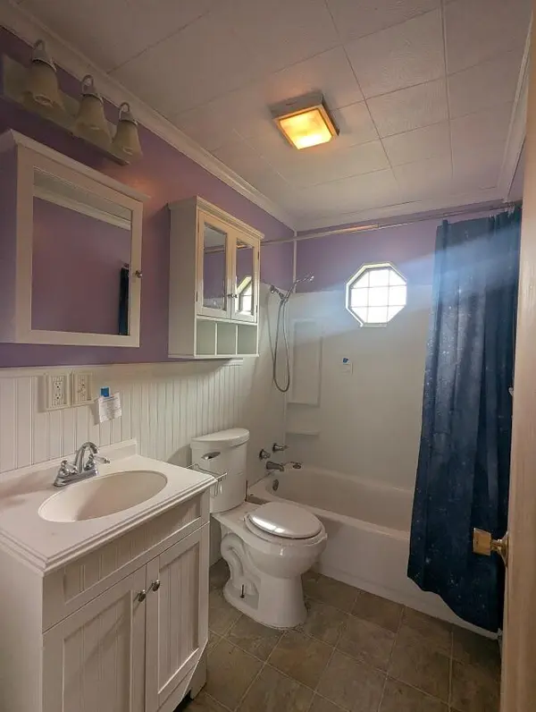 216 Miller DR, Albion City, MI 49224