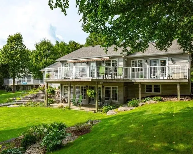 16 Black Bear DR, Kawartha Lakes, ON K0M 1N0