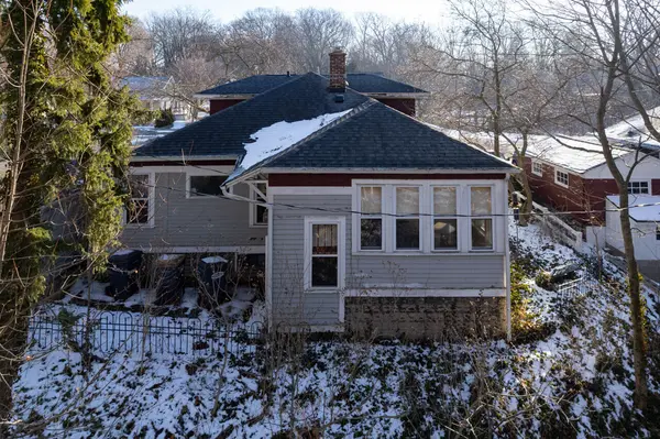 234 Bailey AVE, South Haven City, MI 49090