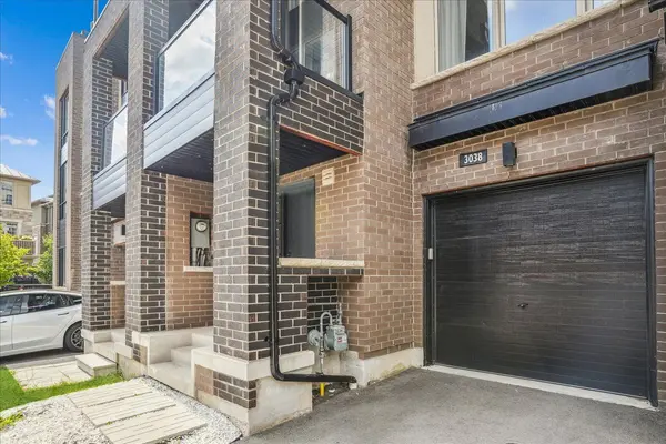 3038 Blacktusk Common, Oakville, ON L6H 7E3