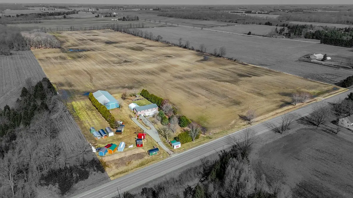 22120 Talbot RD, West Elgin, ON N0L 2C0