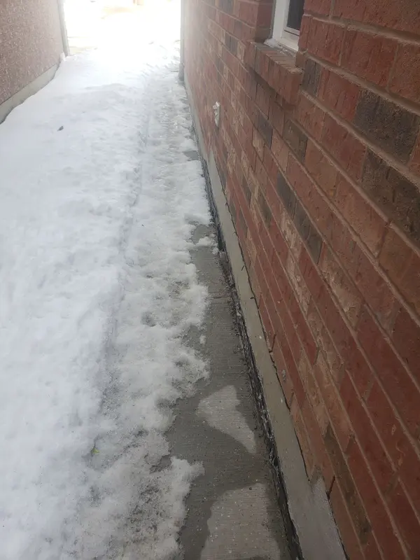 1445 Cordick ST, Oshawa, ON L1K 0K2