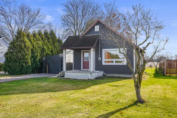 22557 Queens Line, West Elgin, ON N0L 2C0