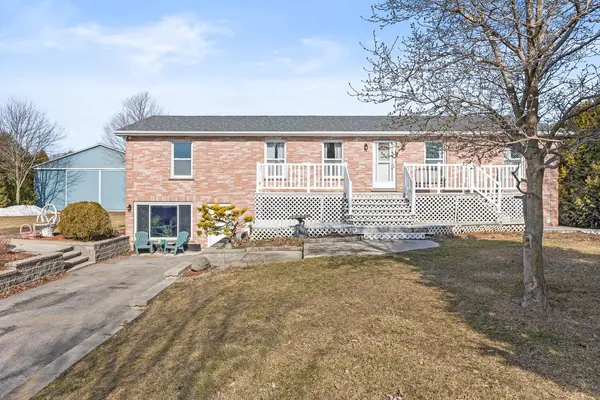 22120 Talbot RD, West Elgin, ON N0L 2C0