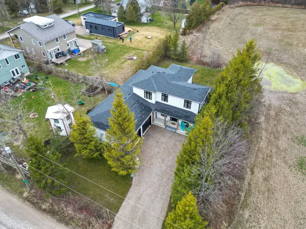 34180 Melena Beach Side Road, Bluewater, ON N0M 1G0