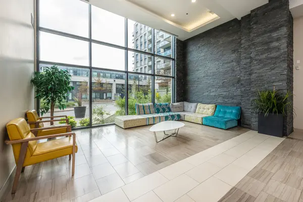 12 Woodstream BLVD #508, Vaughan, ON L4L 8C3