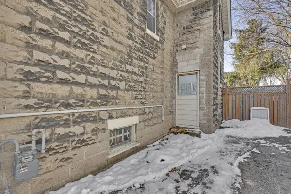 924 Princess AVE, London East, ON N5W 3M6