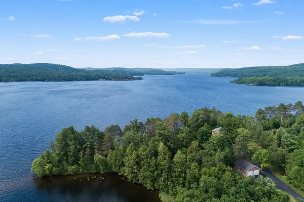 318 Mask Island DR, Madawaska Valley, ON K0J 1B0