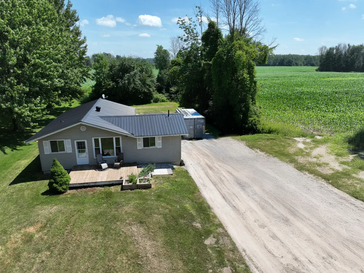 3000 Bruce 1 RD, Brockton, ON N0G 2T0