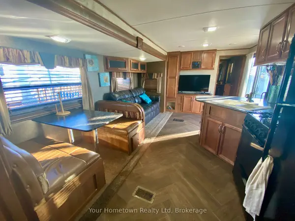 1647 Fir PL, Centre Wellington, ON N1M 2W5