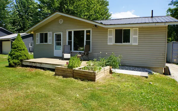 3000 Bruce 1 RD, Brockton, ON N0G 2T0