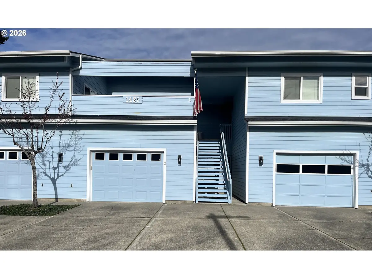 1425 SEACREST LN #4D, Brookings, OR 97415