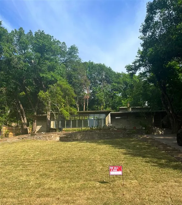 1934 Kessler Parkway, Dallas, TX 75208