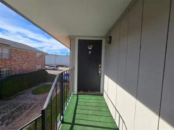 8071 Meadow Road #218, Dallas, TX 75231