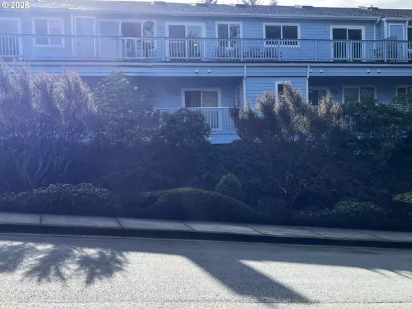 Brookings, OR 97415,1425 SEACREST LN #4D