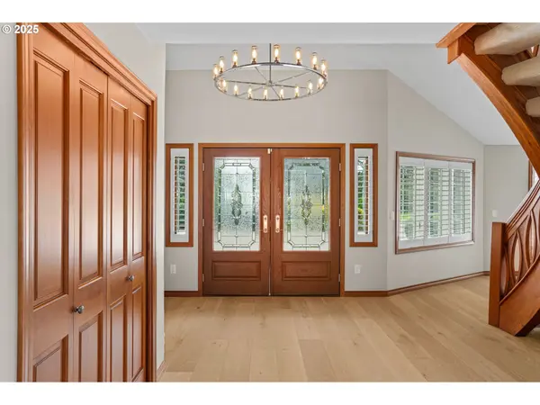 12111 SW MALLOY WAY, Sherwood, OR 97140