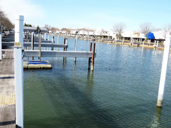 41700 Conger Bay G-269 DR, Harrison Twp, MI 48045