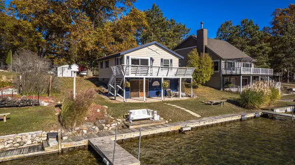 1913 White Birch CT, Golden Twp, MI 49436