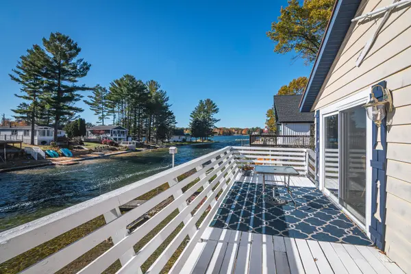 1913 White Birch CT, Golden Twp, MI 49436