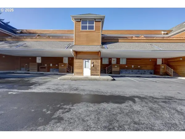 Cannon Beach, OR 97110,123 S HEMLOCK ST #204