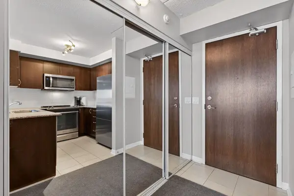 50 Via Rosedale WAY #315, Brampton, ON L6R 3Z7