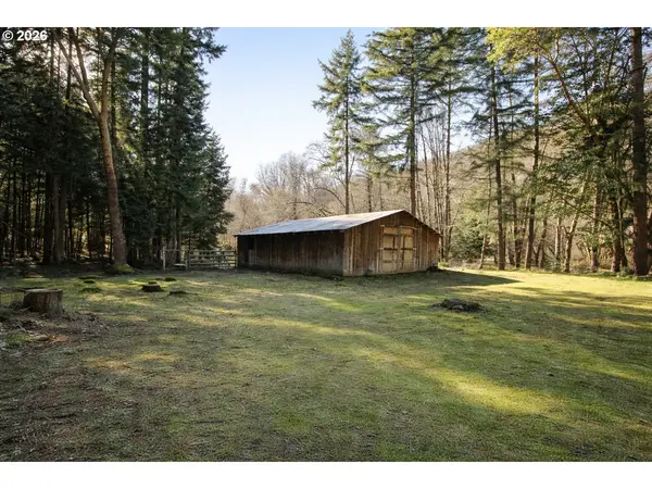 1954 YEUST RD, Azalea, OR 97410