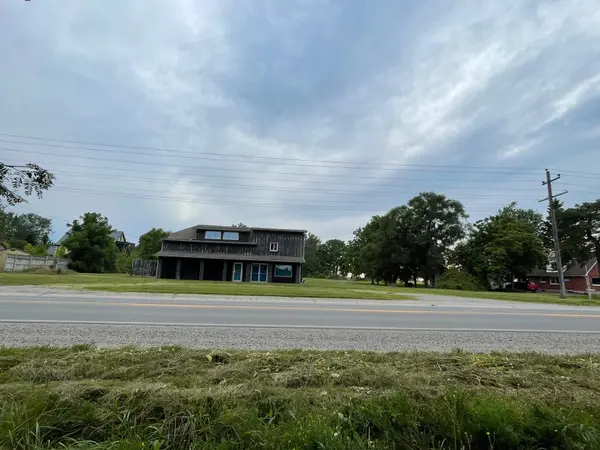 23239 Richmond ST, Middlesex Centre, ON N5X 4B2