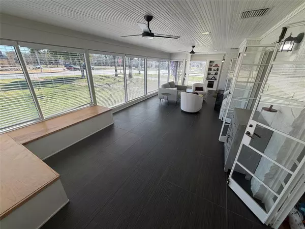 Fort Worth, TX 76109,3232 Bellaire Drive W