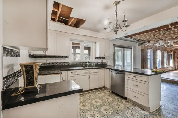 1010 Ritson RD N, Oshawa, ON L1G 6Z5