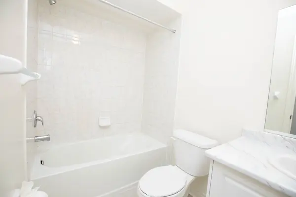 1197 Kettering DR, Oshawa, ON L1K 1A6