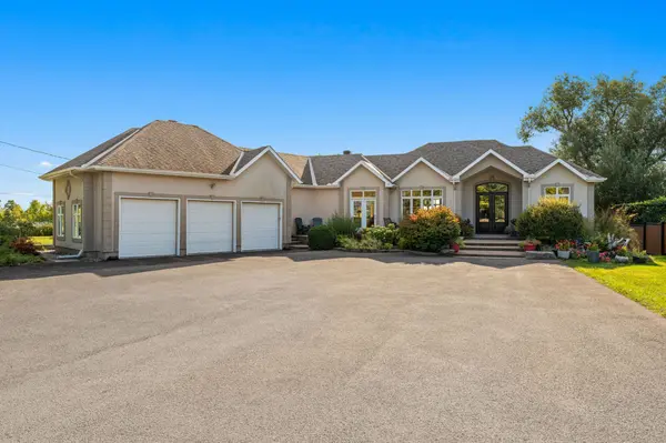 358 River RD, Blossom Park - Airport And Area, ON K1V 1R8