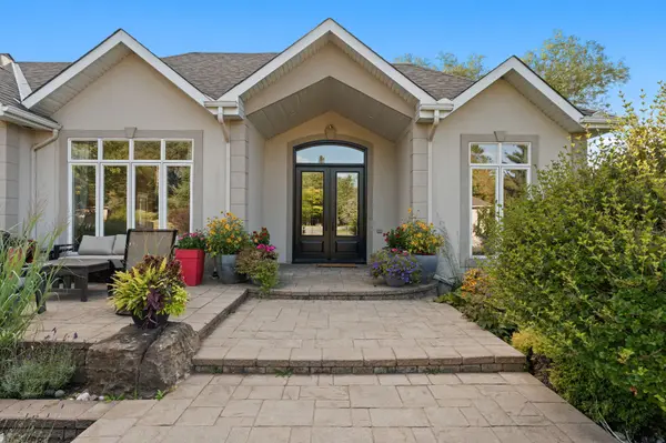 358 River RD, Blossom Park - Airport And Area, ON K1V 1R8