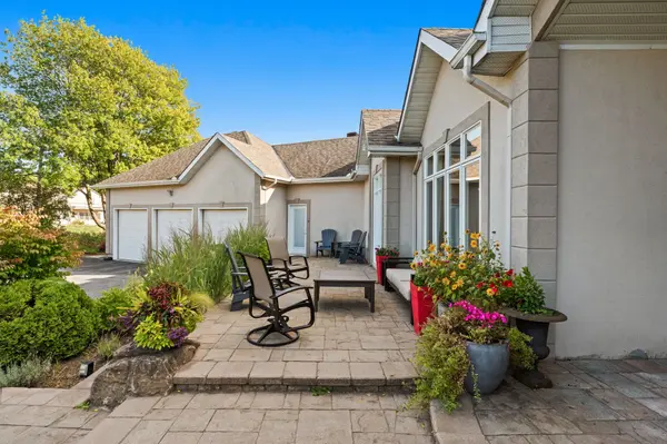 358 River RD, Blossom Park - Airport And Area, ON K1V 1R8