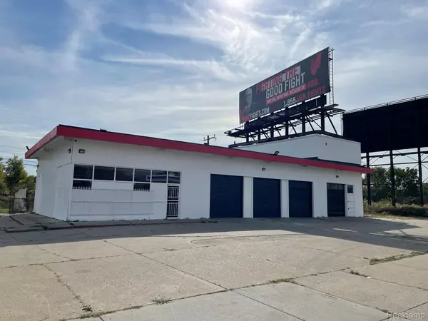 13040 Harper AVE, Detroit, MI 48213