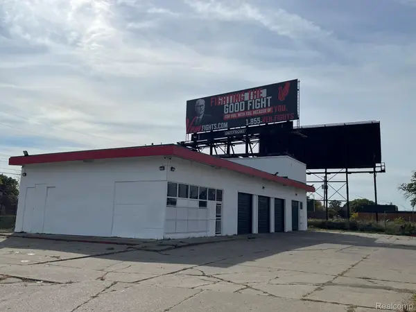 13040 Harper AVE, Detroit, MI 48213