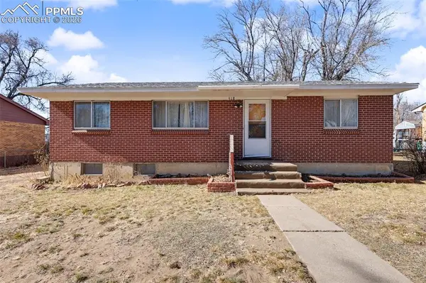 518 Yellowstone RD, Colorado Springs, CO 80910